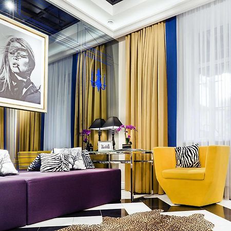 Mirax Sapphire Boutique Hotel Харков Екстериор снимка