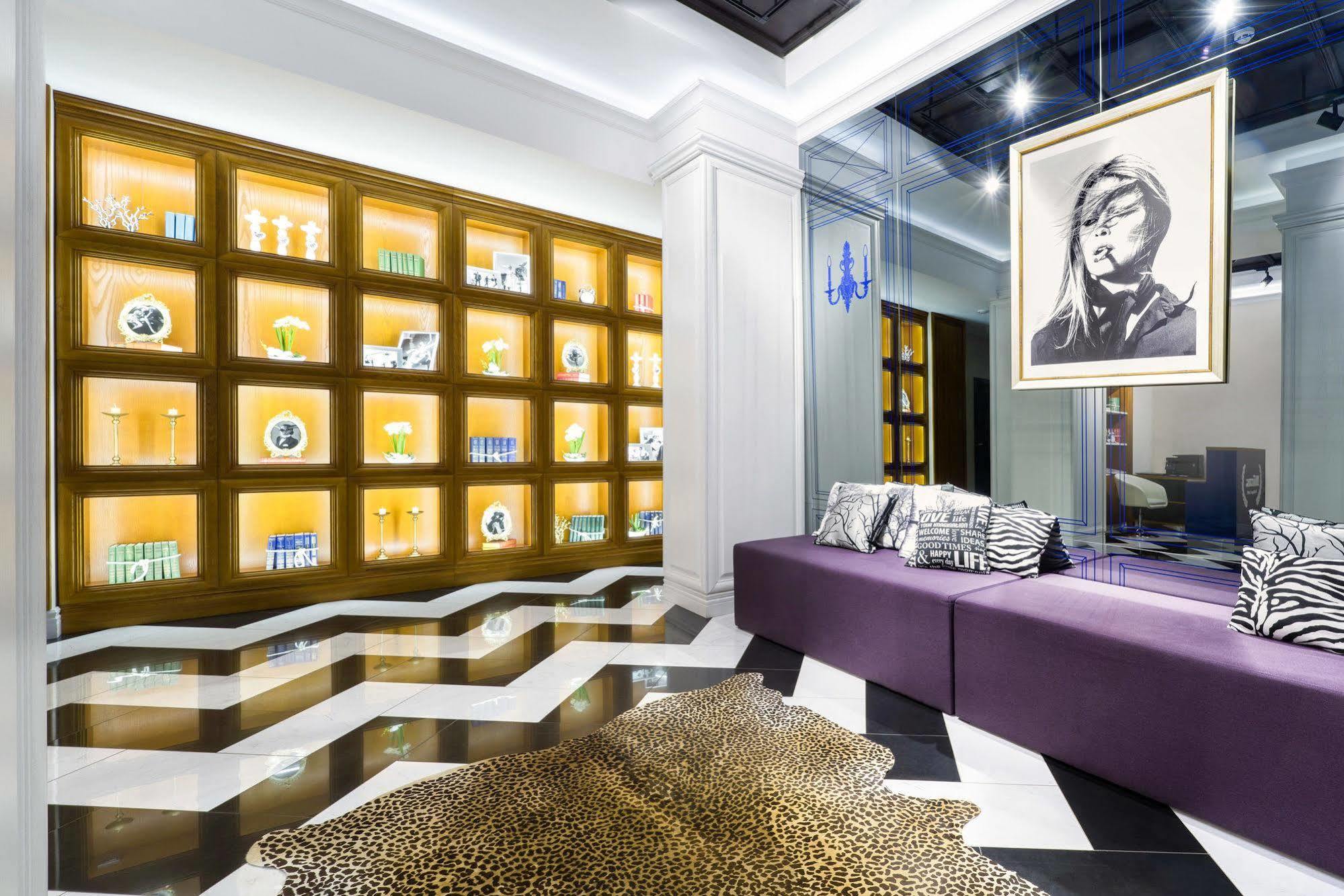 Mirax Sapphire Boutique Hotel Харков Екстериор снимка