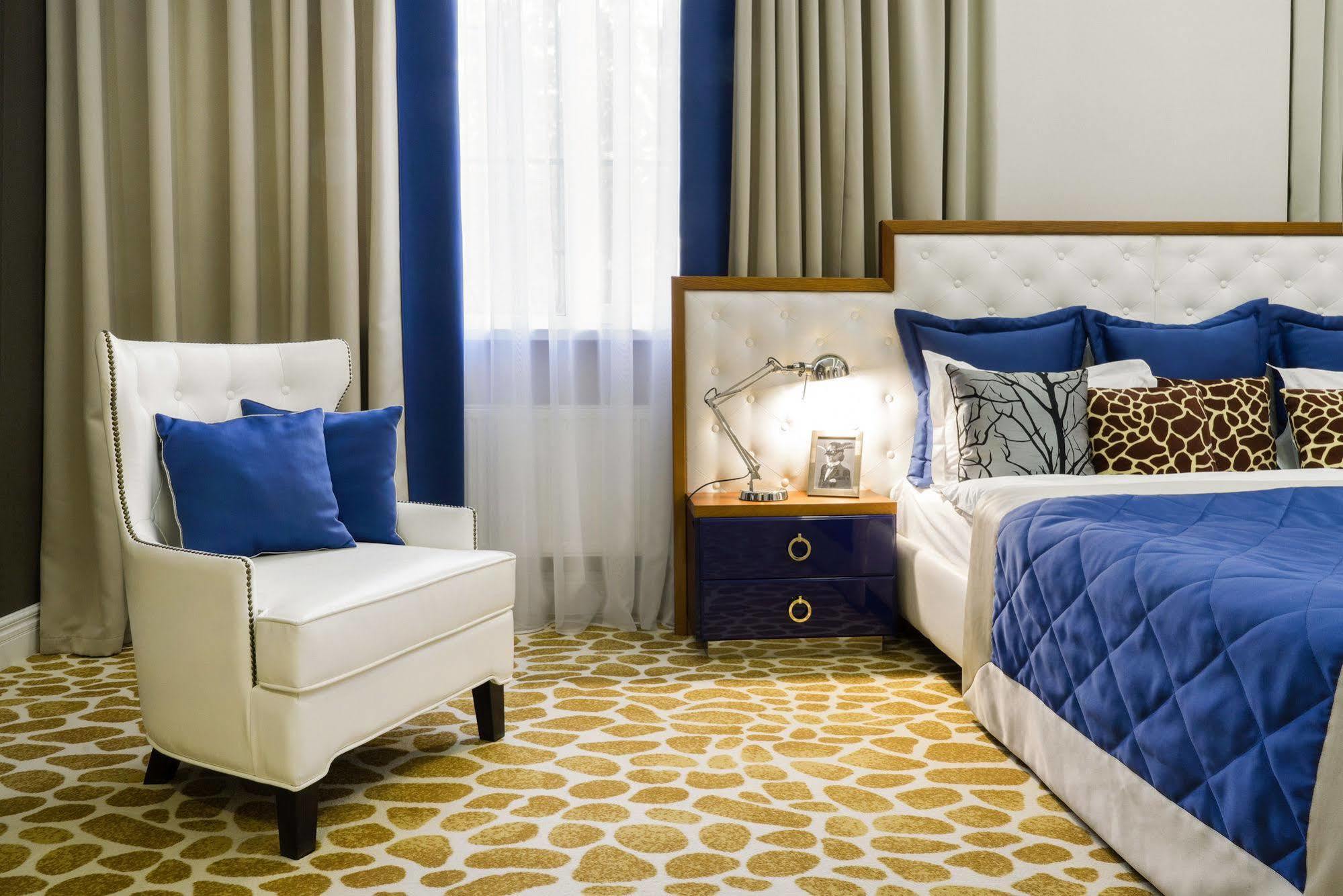 Mirax Sapphire Boutique Hotel Харков Екстериор снимка